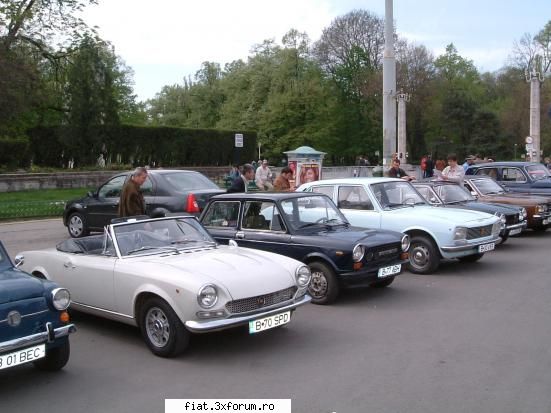 calendarul retromobil club romania 2007 discutii generale despre eveniment scurt, masini frumoase
