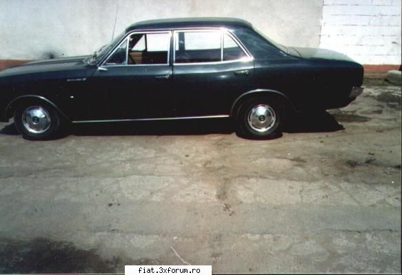 masini vechi vanzare vinde opel rekord c  1968,1900 vopsea bine euro.