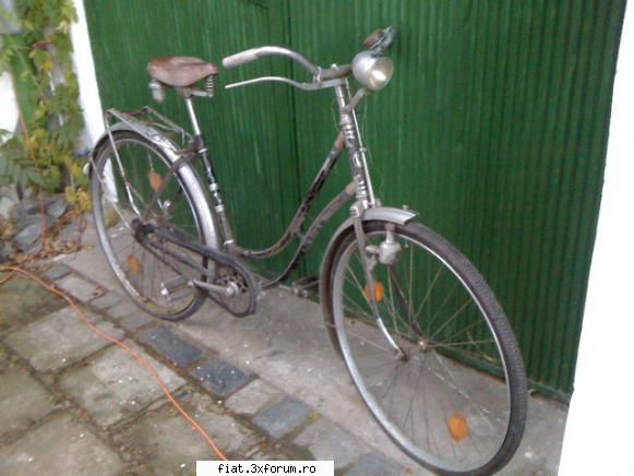 vand biciclete epoca bicicleta dame, marca puch, anii '50, dotari originale, stare 180 euro