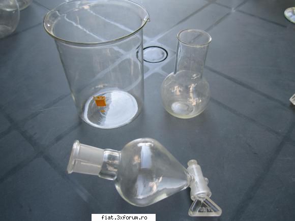 sticlarie laborator poza