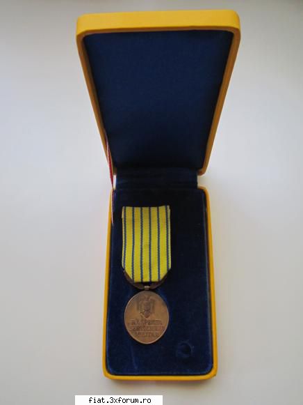 medalie militara semnul onorific serviciul armatei vanduta