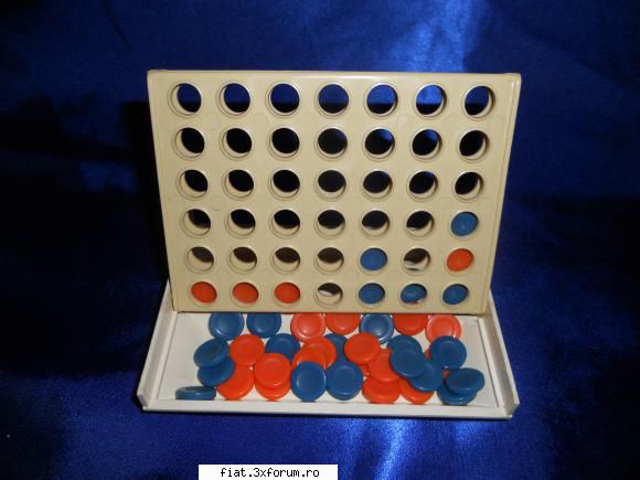 jucarii tabla sau plastic (ro, ddr, ussr, japonia, china) regulile joc sunt fel x-o. patru jetoane